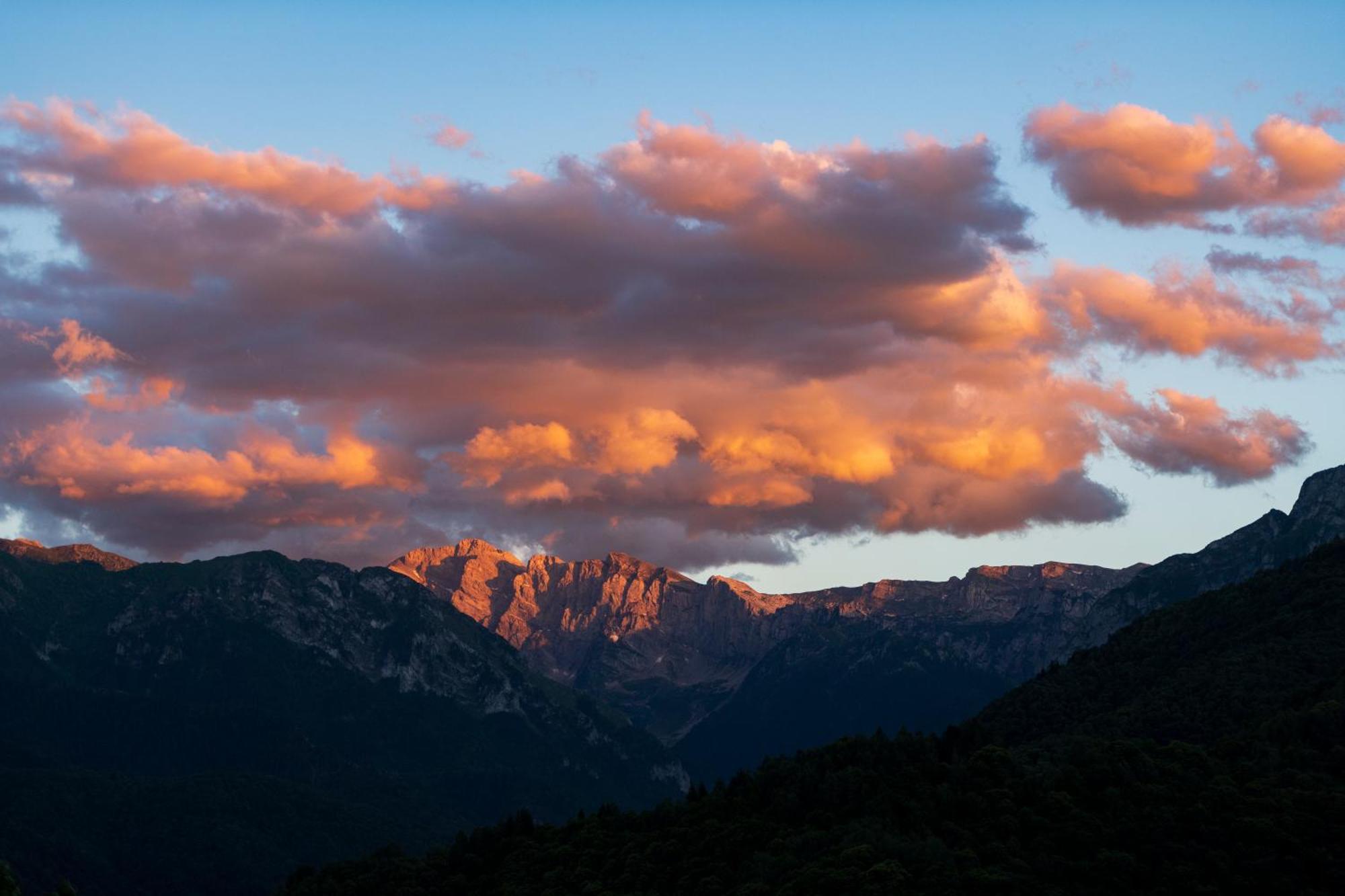 Iduevagamondi - Ospitalita Rurale Famigliare Di Montagna Chiusa di Pesio Exterior foto